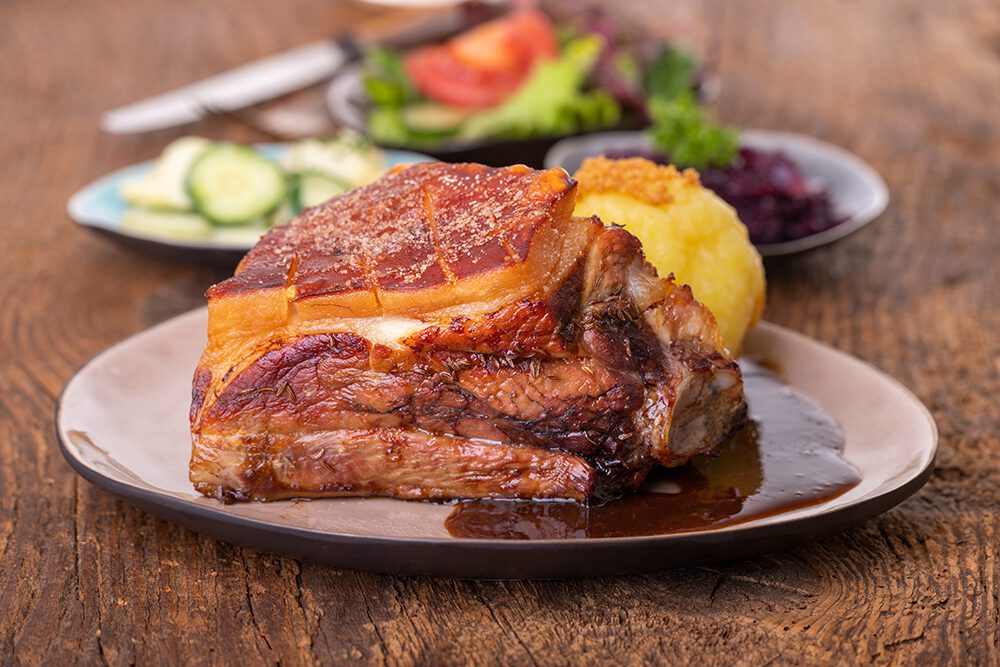 Schäufele mit Coburger Klößen